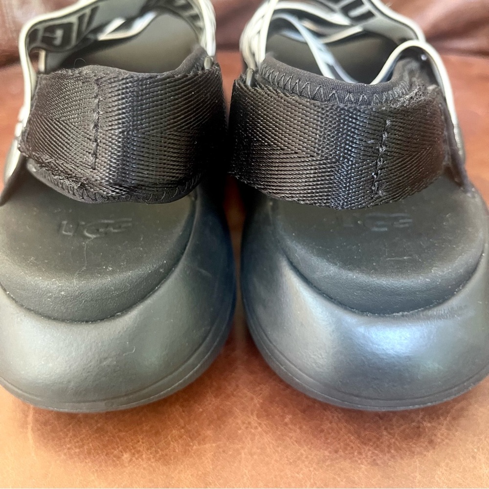 UGG La Cloud Women’s Sandals Size 7 - Picture 11 of 12